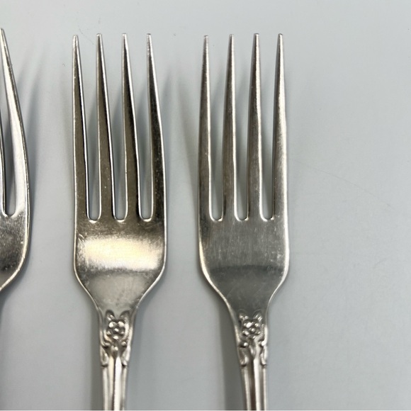 Vintage Oneida WMA Rogers Huntington Stainless Flatware Dinner Fork Set of 5 - Picture 5 of 10
